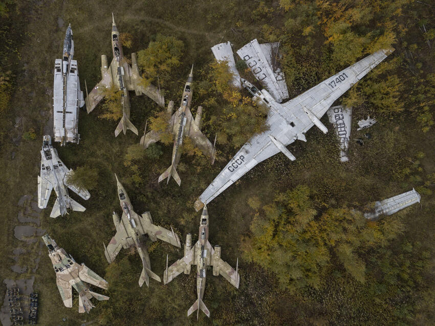 aerial photograph of what is supposed to be the Russian air force, which all look decidedly not airworthy