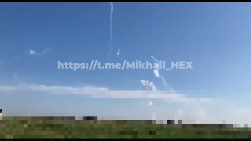 A Russian SAM tried to hit a Ukrainian missile and hit its own launcher.