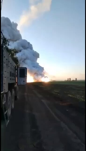 Ukrainians destroyed a Russian S-400 system.