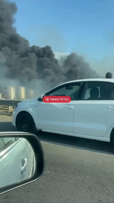 Fire in Rostov, Russia, in oil plant.